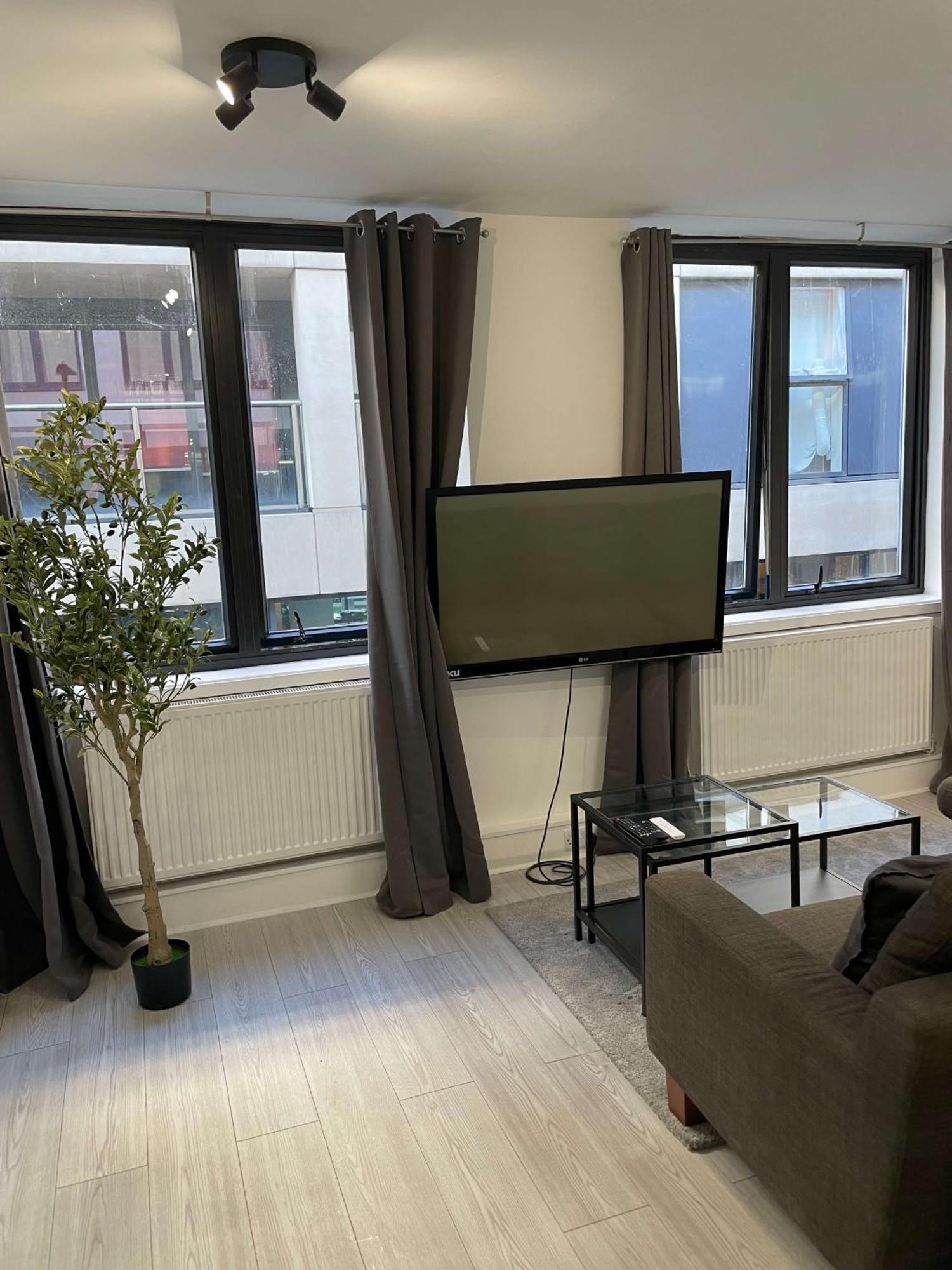 2 Bdrm Contemporary Central London Apartment Eksteriør bilde